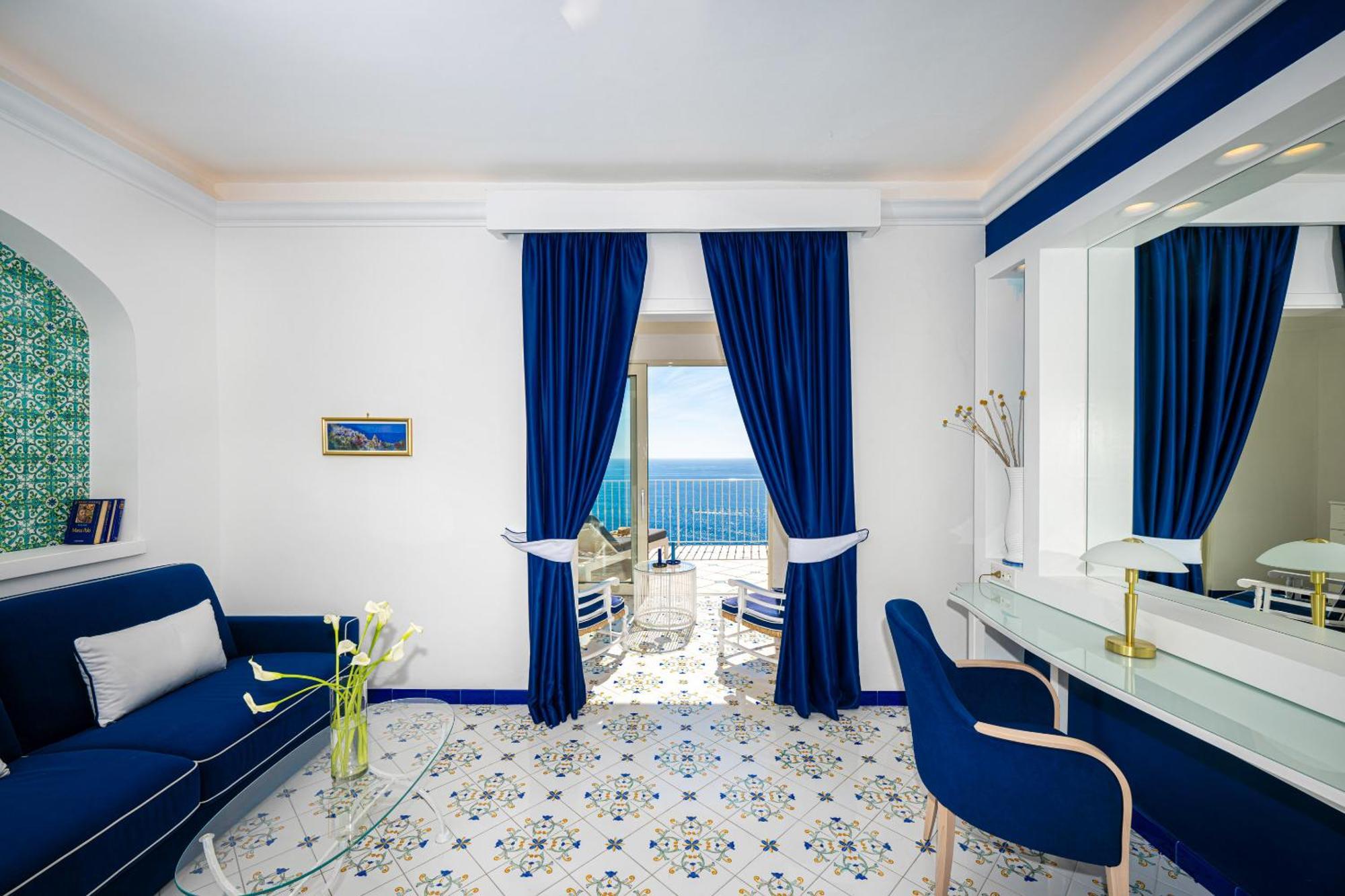 Grand Hotel Tritone Праяно Екстериор снимка
