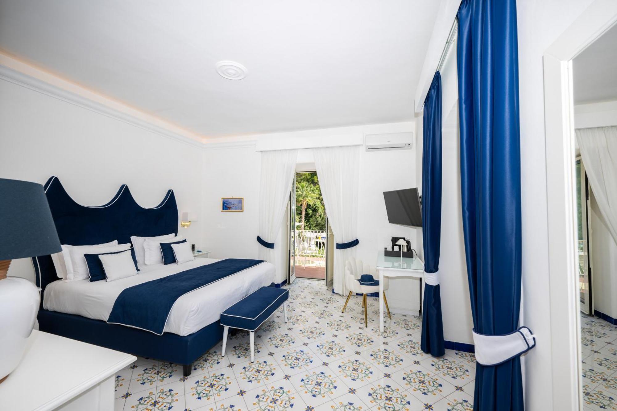 Grand Hotel Tritone Праяно Екстериор снимка